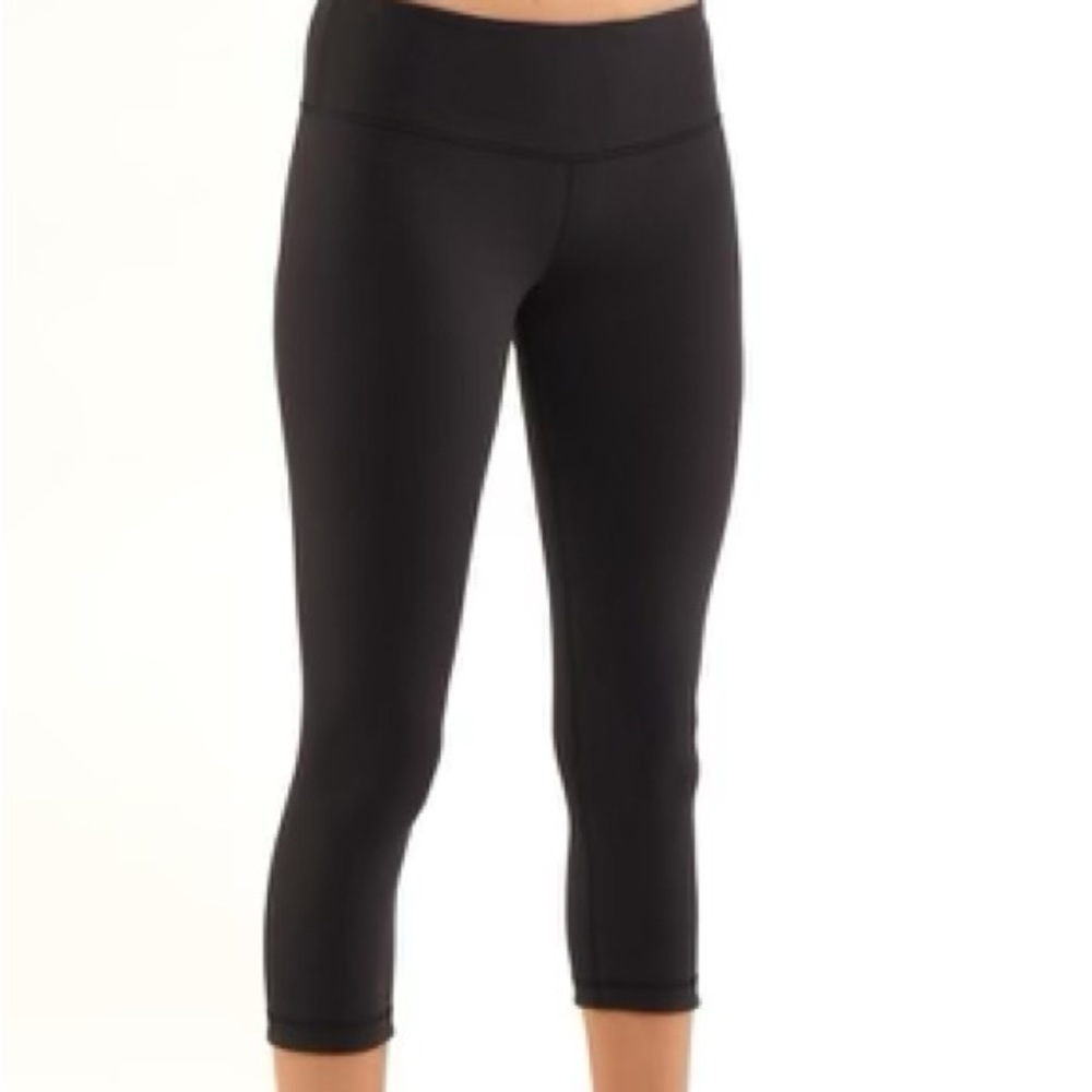 Lululemon wunder under black crop leggings
